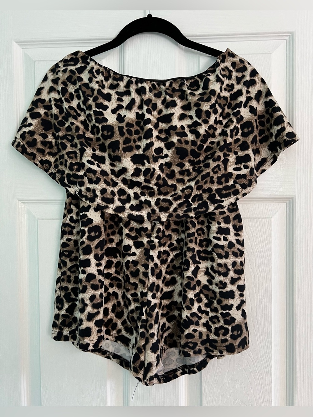 Leopard Print Sleeveless Romper